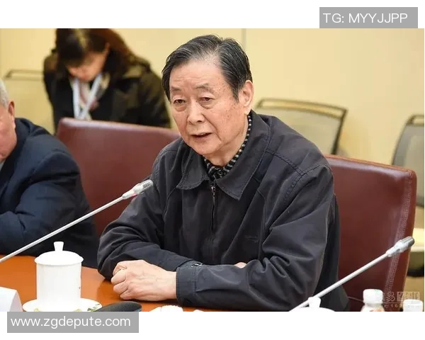 乒乓球传奇杨伟的深度对话与人生启示探讨 乒乓球传奇杨伟的深度对话与人生启示探讨