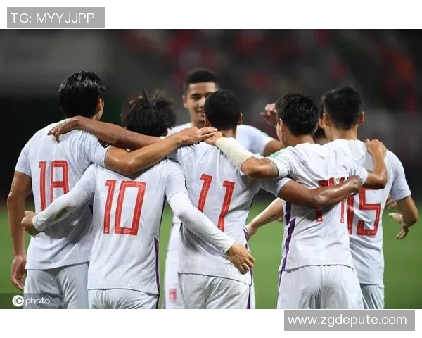 从小梦想成真选择足球明星的成长故事与奋斗历程 从小梦想成真选择足球明星的成长故事与奋斗历程