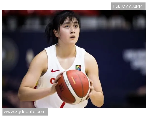 南京篮球队在世锦赛积分榜上以61分稳居第一名展现强劲实力 南京篮球队在世锦赛积分榜上以61分稳居第一名展现强劲实力