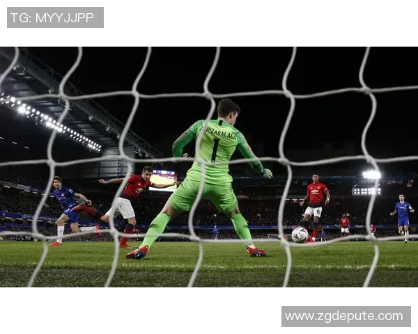 足球明星们在比赛中展现射门霸气瞬间的精彩图片合集 足球明星们在比赛中展现射门霸气瞬间的精彩图片合集