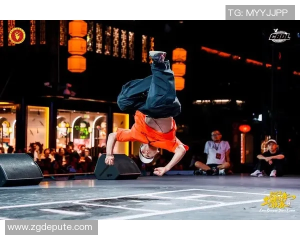 街舞热点:解读南京街舞队的进攻 街舞热点:解读南京街舞队的进攻