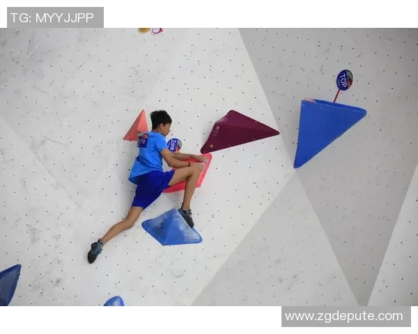 攀岩联赛特别报道：深圳飞盘队的成长故事_1